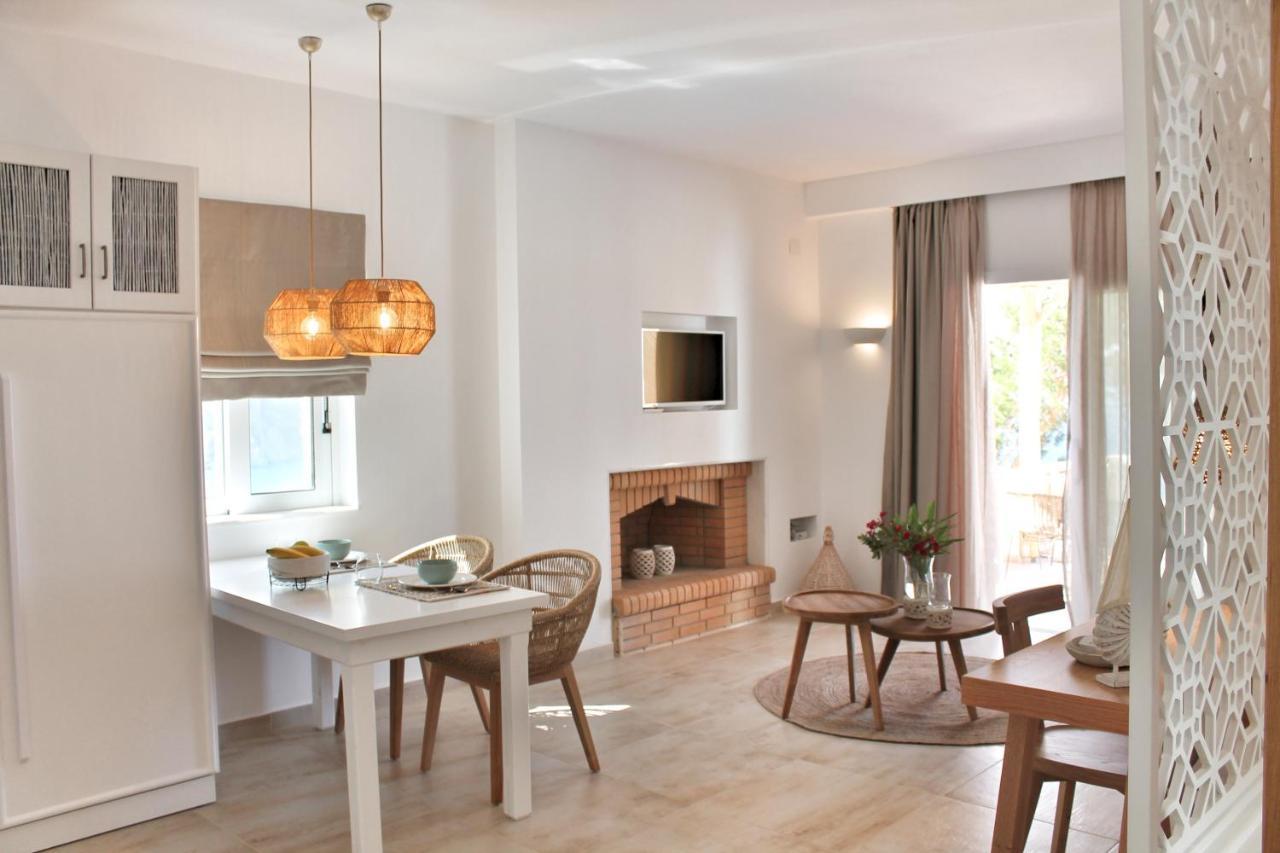 Akropolis Village Complex Of Luxury Residence Kyra Panagia Eksteriør bilde